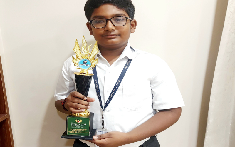 Samanth Naidu of Grade 6B has been Awarded trophy and a cash prize for his performance at state level U-11 chess tournament.